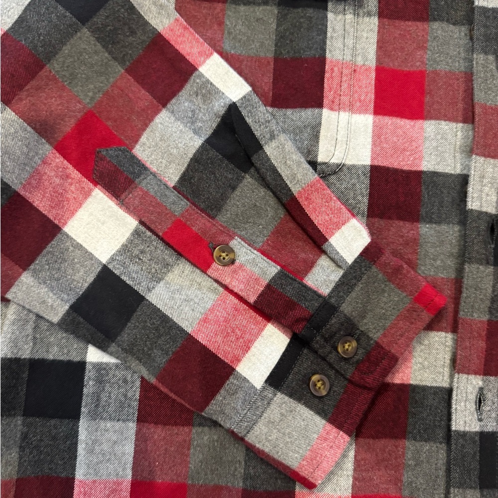 Carhartt Flannel - Picture 4 of 7